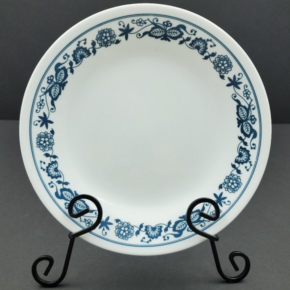 Corelle Old Town Blue Bread and Butter Plates Blue Onion Dessert Plates - Picture 4 of 6